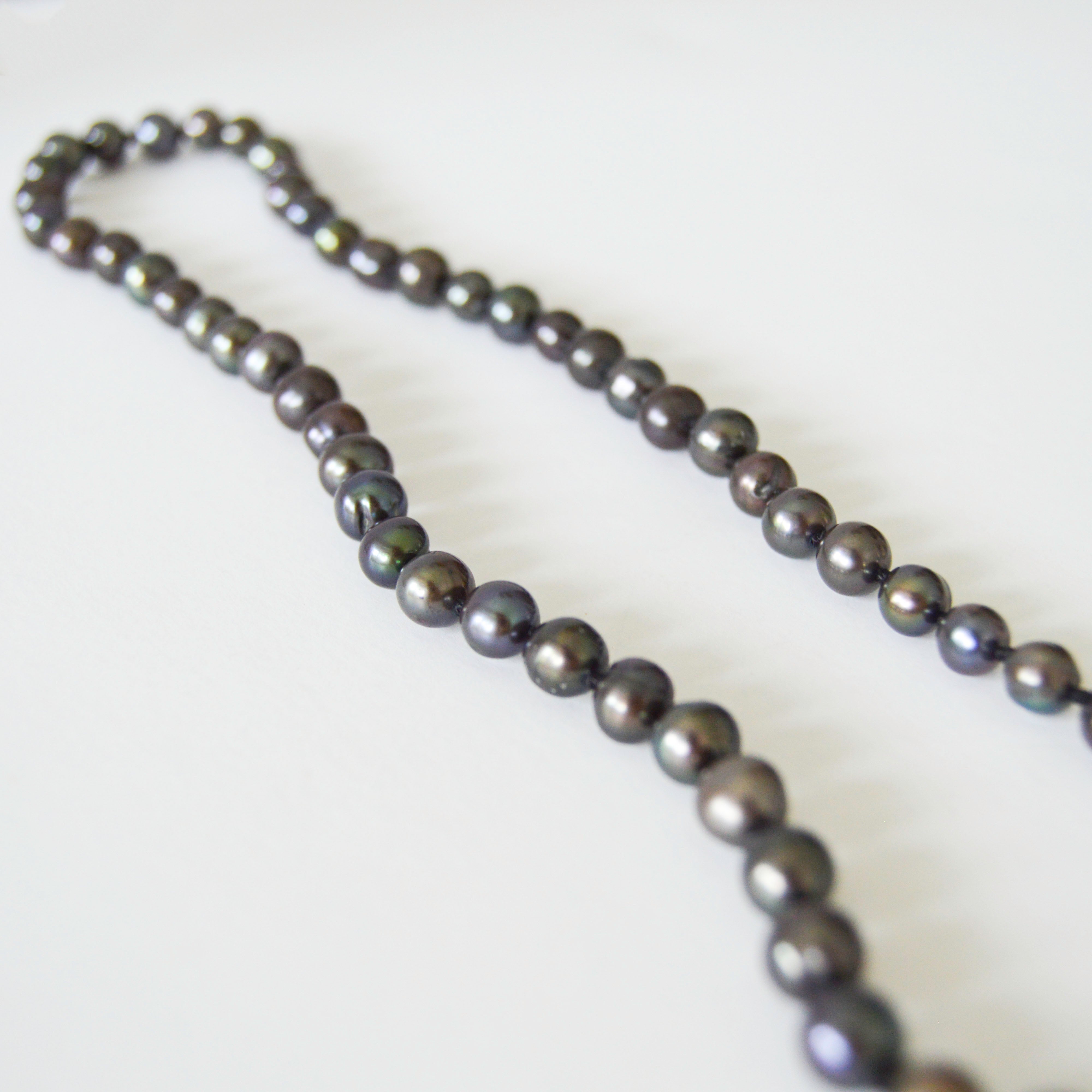 Black Peacock Pearl Necklace