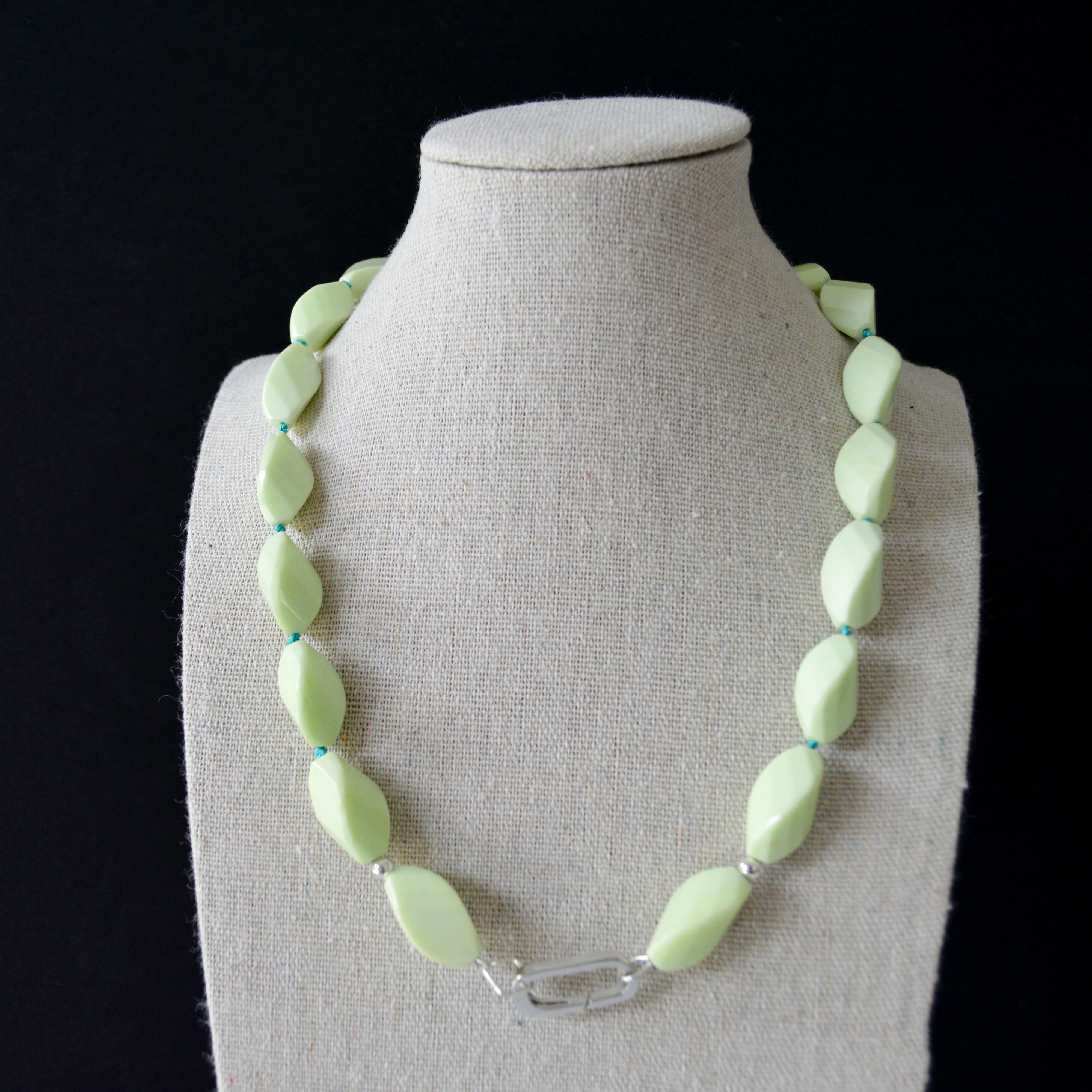 Lemon Chrysoprase Necklace