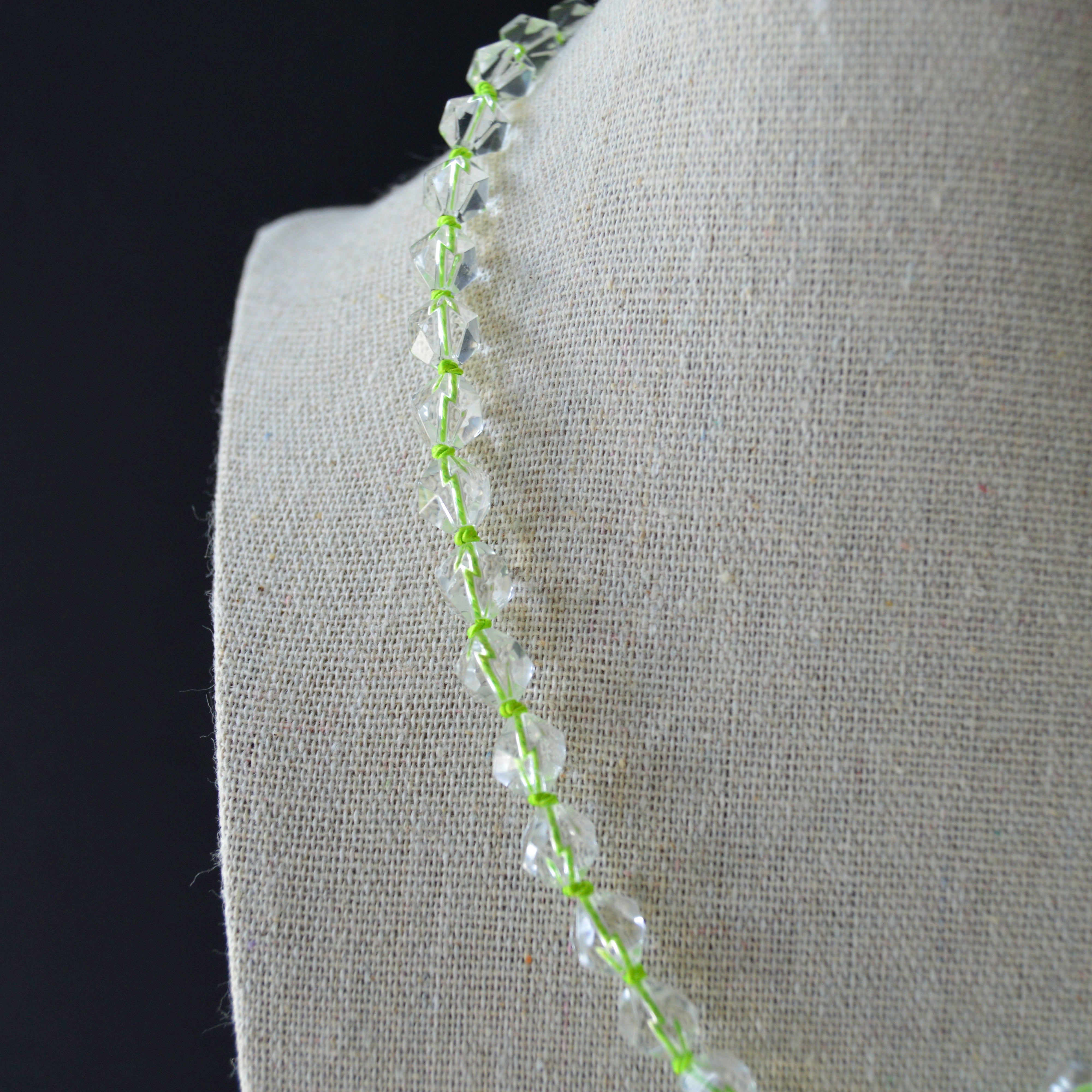 Quartz with Lime Silk