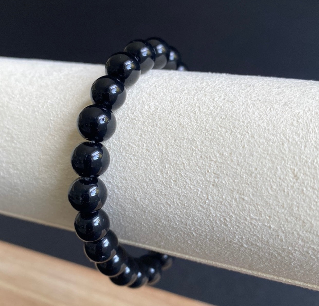 Polished Onyx Skull Bracelet