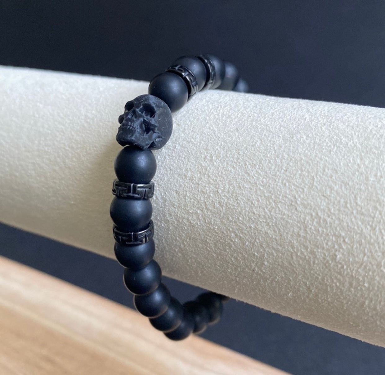 Onyx Maze Bead Black Skull Bracelet